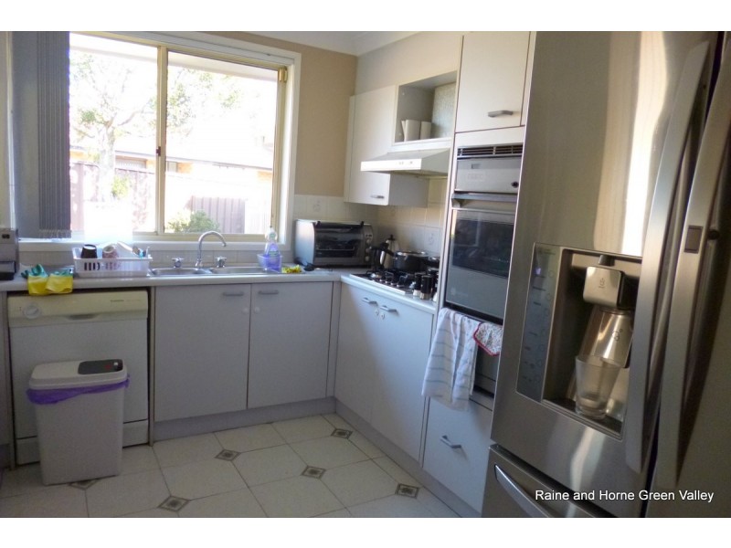 10 Castlereagh Street, Bossley Park NSW 2176