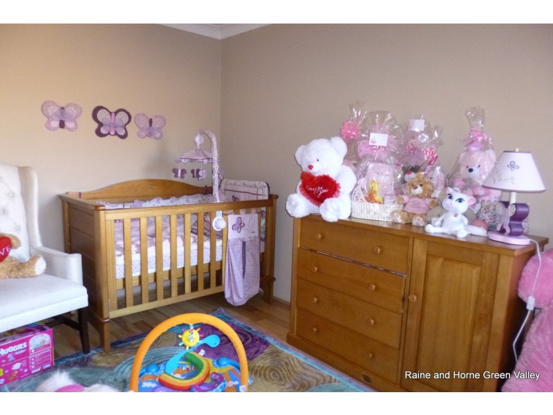 10 Castlereagh Street, Bossley Park NSW 2176