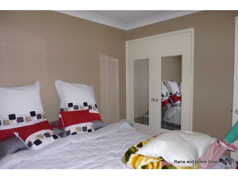 10 Castlereagh Street, Bossley Park NSW 2176