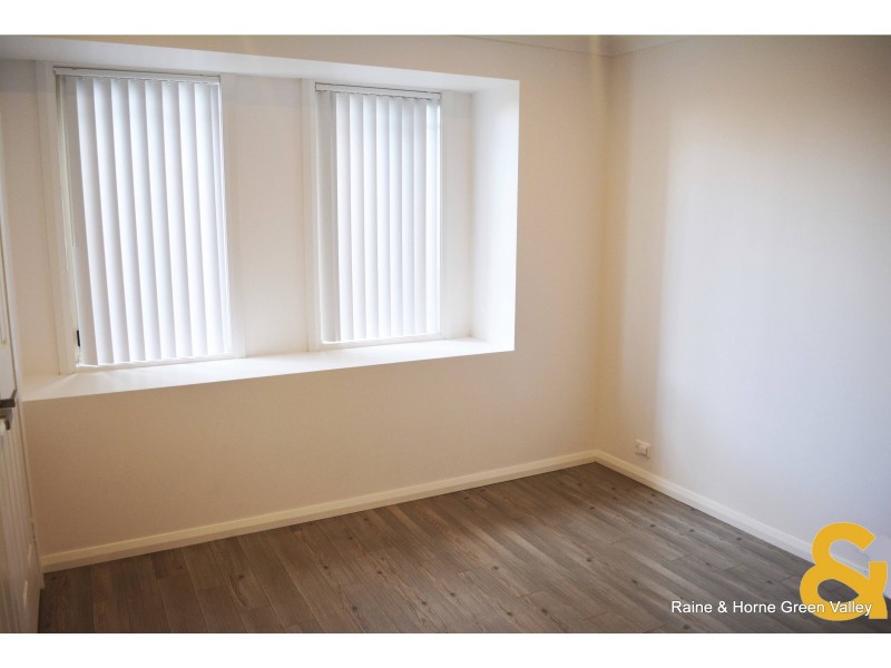 14 St Helens Close, West Hoxton NSW 2171