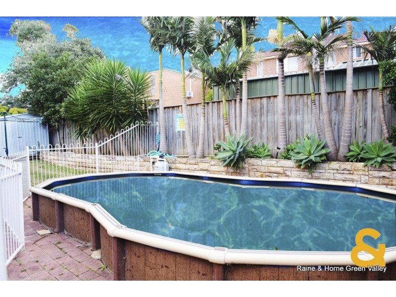 14 St Helens Close, West Hoxton NSW 2171