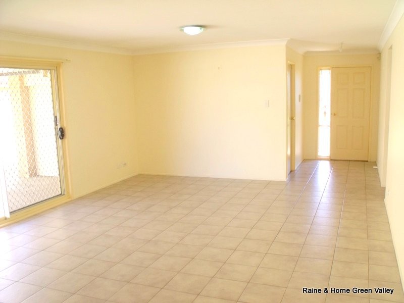 14 Macksville Street, Hoxton Park NSW 2171