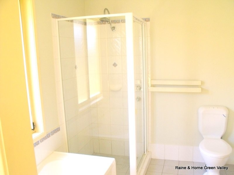 14 Macksville Street, Hoxton Park NSW 2171