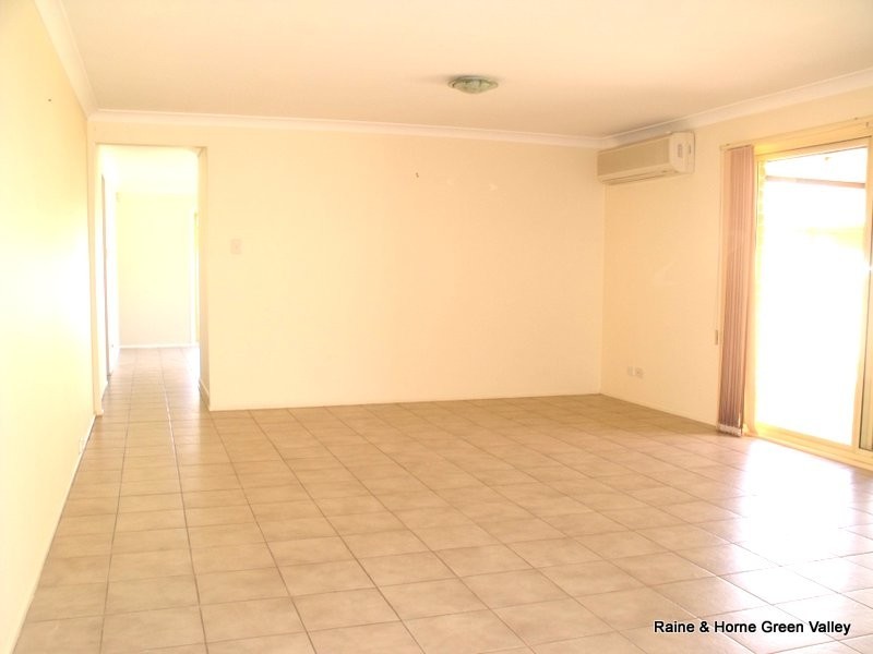 14 Macksville Street, Hoxton Park NSW 2171