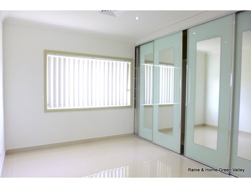 1 Cedar Place, Bossley Park NSW 2176