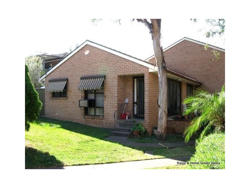 3/9 Clifford Street, Ingleburn NSW 2565