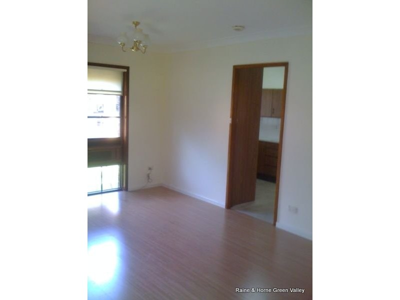 3/9 Clifford Street, Ingleburn NSW 2565