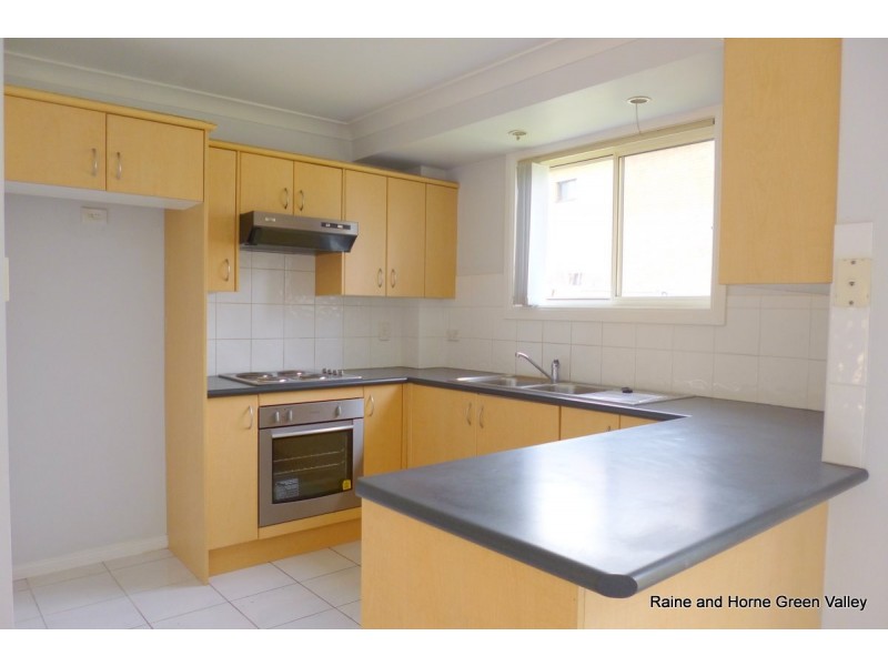 6/28 Warialda Way, Hinchinbrook NSW 2168