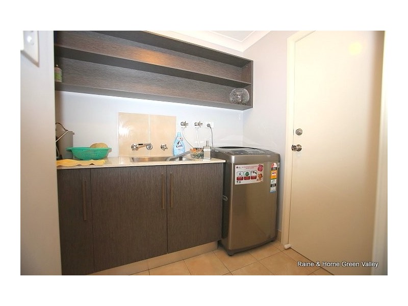 24 Bird Walton Avenue, Middleton Grange NSW 2171