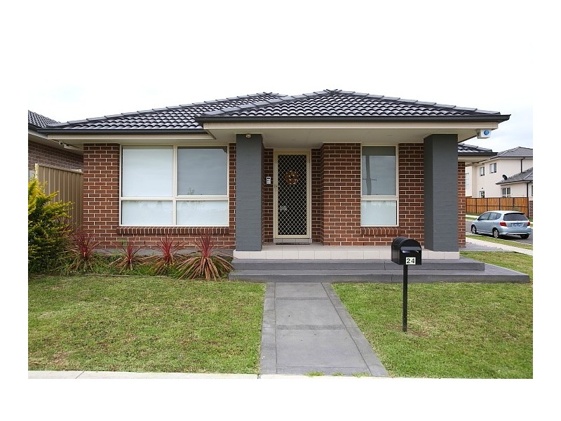 24 Bird Walton Avenue, Middleton Grange NSW 2171