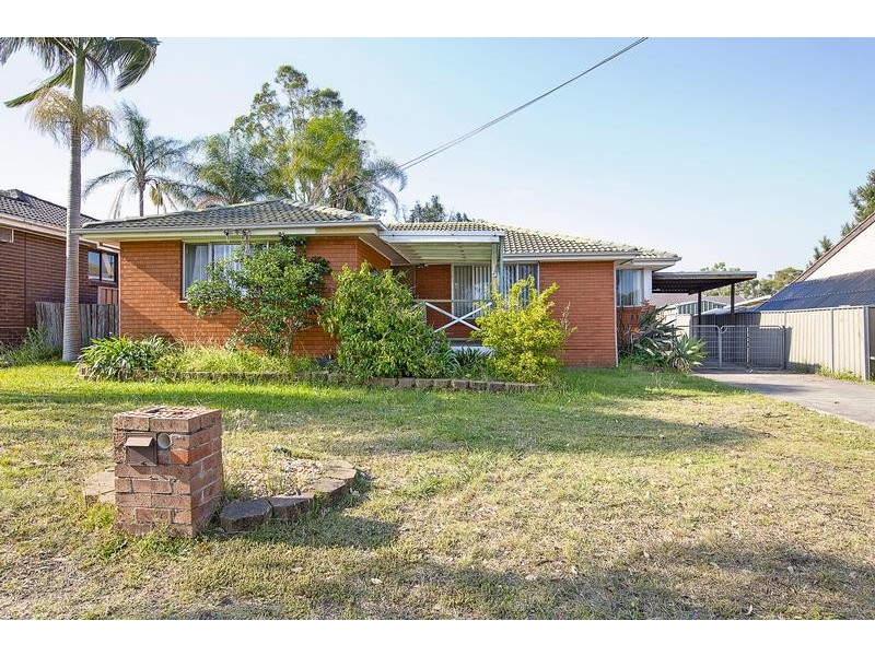 15 Harrow Road, Cambridge Park NSW 2747