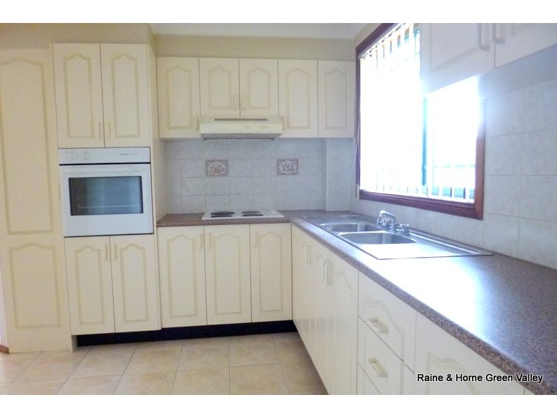 3/160 Meadows Road, Mount Pritchard NSW 2170