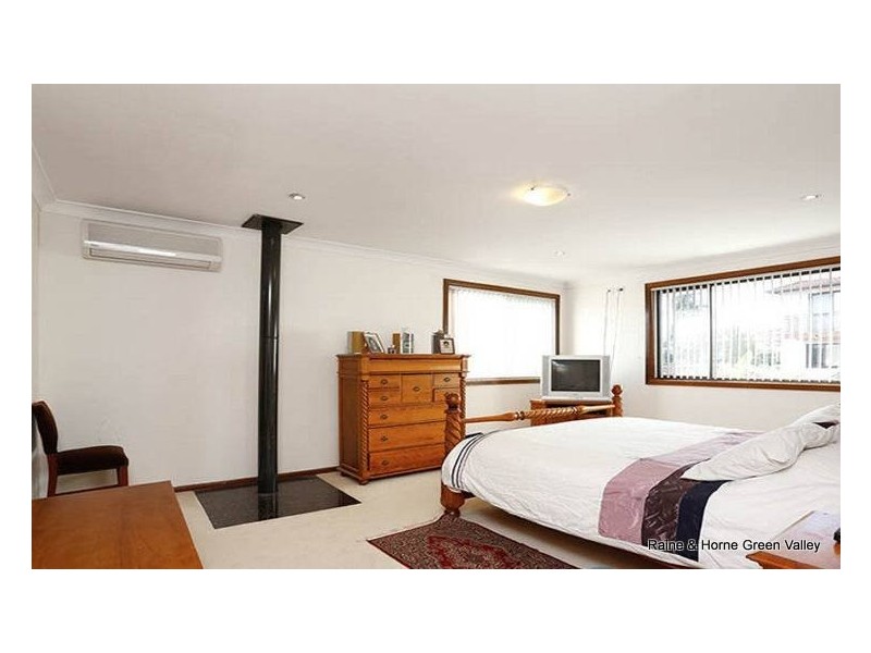 16 Flynn Place, Bonnyrigg Heights NSW 2177