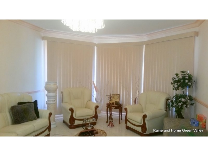 8 Rowany Close, Bonnyrigg NSW 2177