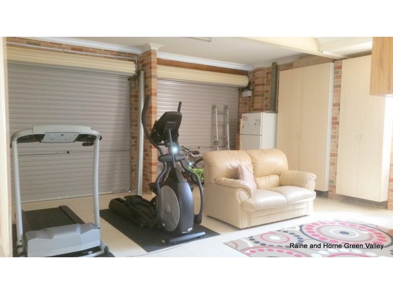 8 Rowany Close, Bonnyrigg NSW 2177