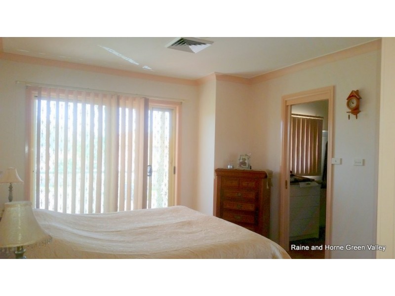 8 Rowany Close, Bonnyrigg NSW 2177