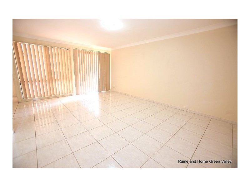 12 Gladstone Close, West Hoxton NSW 2171