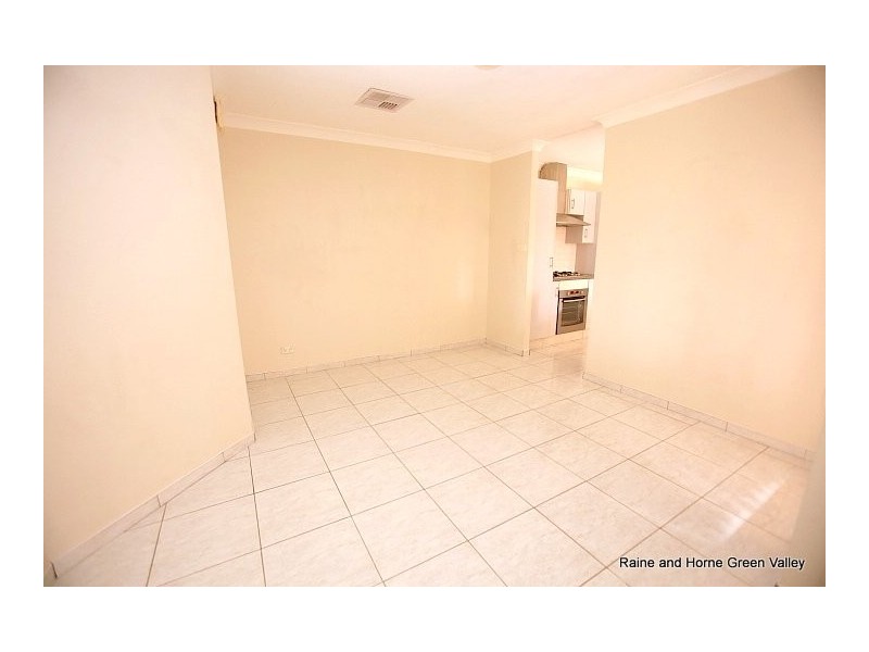 12 Gladstone Close, West Hoxton NSW 2171