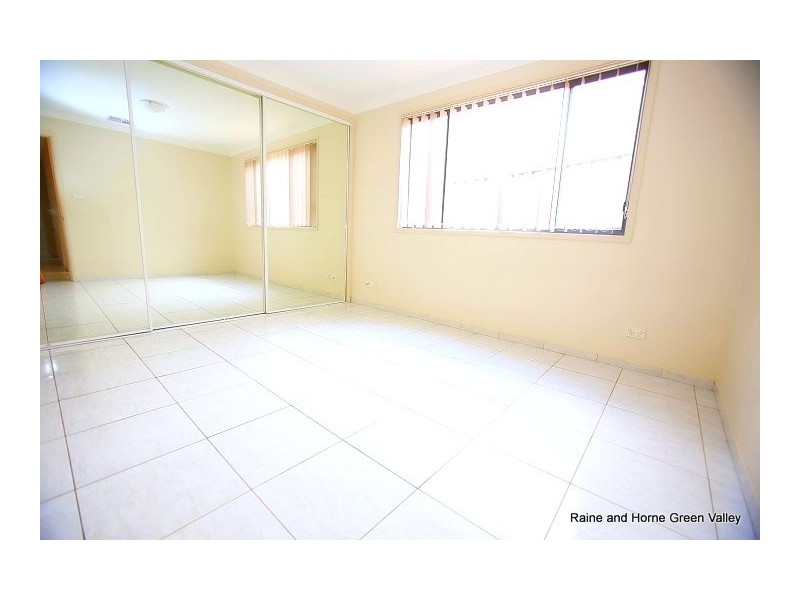12 Gladstone Close, West Hoxton NSW 2171