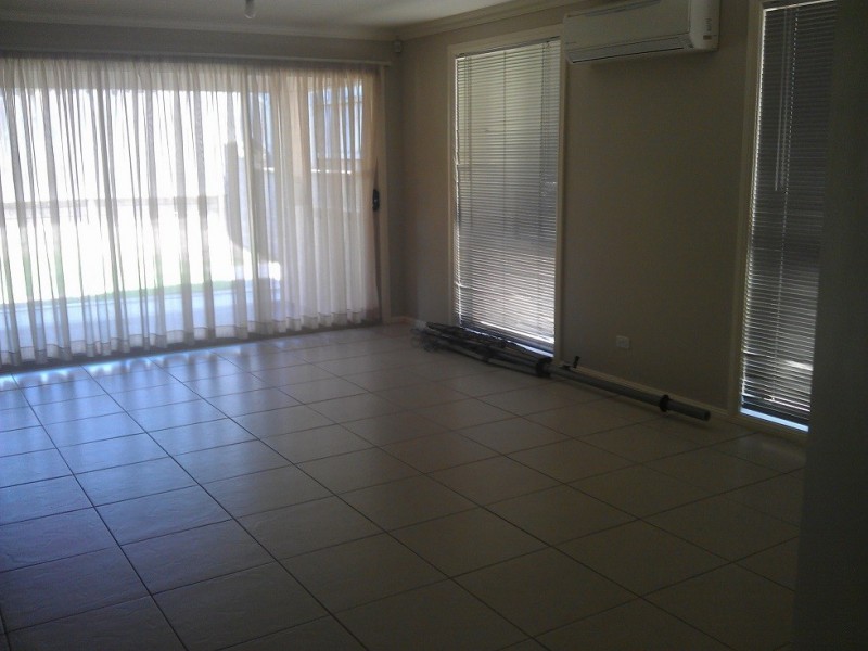 58 Montefiore Avenue, West Hoxton NSW 2171