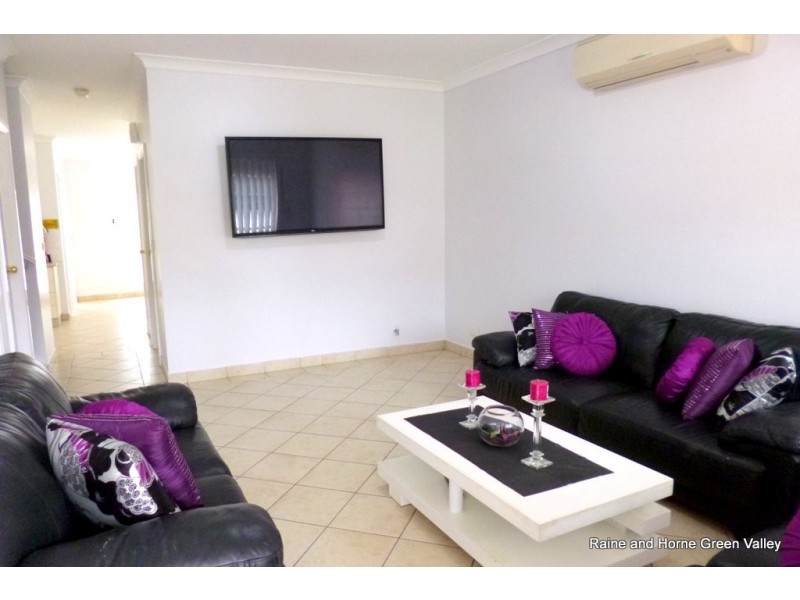 2/40 Pegasus Avenue, Hinchinbrook NSW 2168