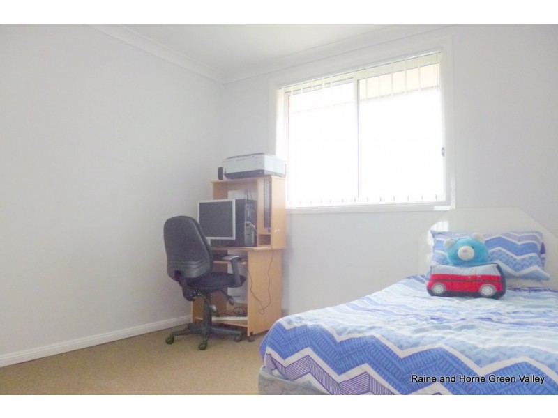 2/40 Pegasus Avenue, Hinchinbrook NSW 2168