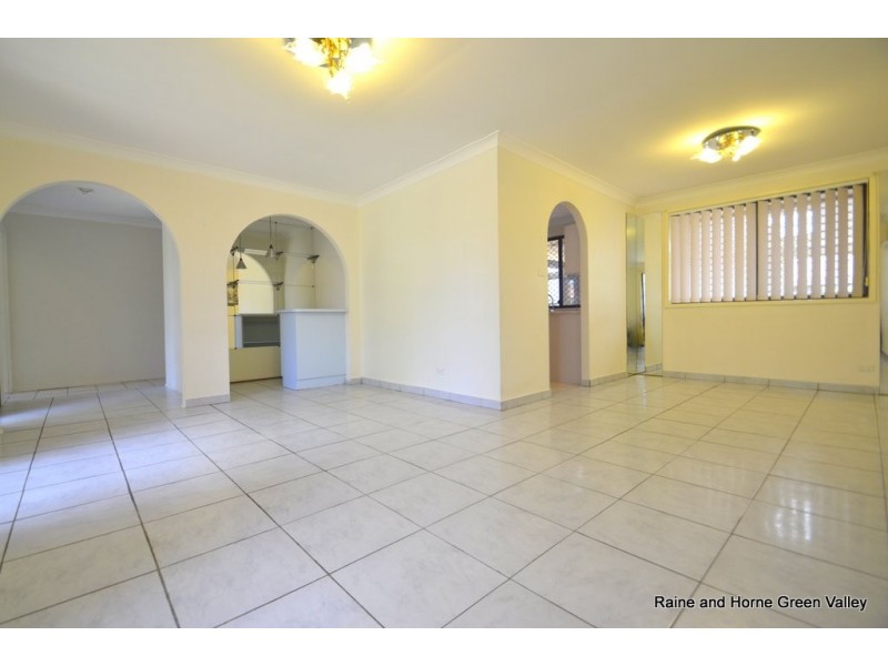 152 Sweethaven Road, Bossley Park NSW 2176