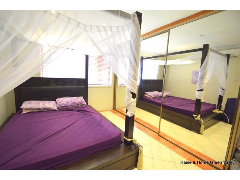 17 Taminga Road, Green Valley NSW 2168