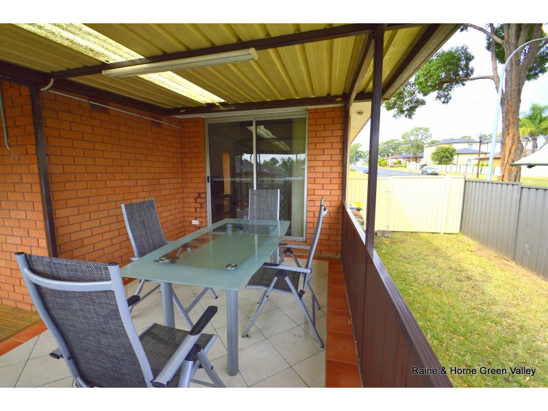 17 Taminga Road, Green Valley NSW 2168