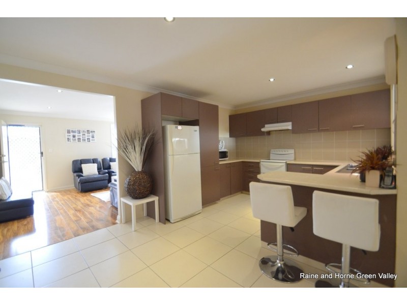 7B Lorikeet Place, Green Valley NSW 2168