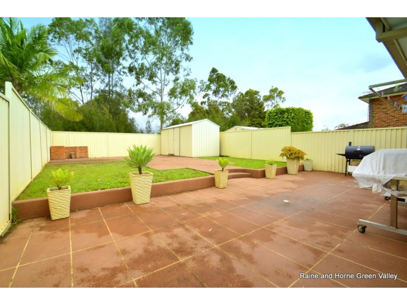 7B Lorikeet Place, Green Valley NSW 2168