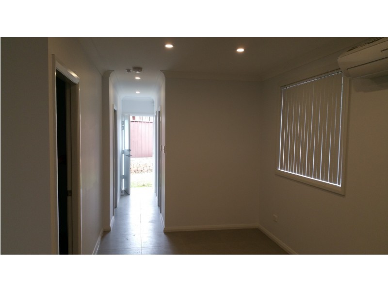 8a Daydream Avenue, Hinchinbrook NSW 2168