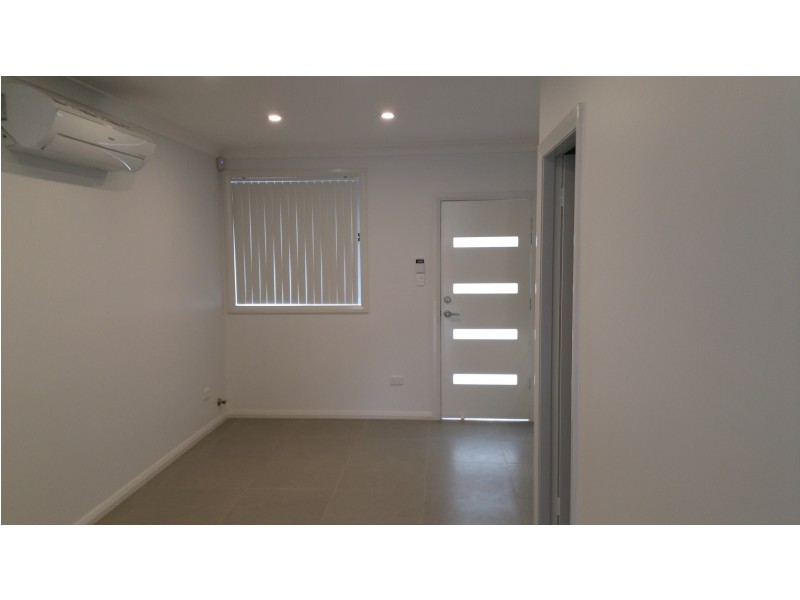 8a Daydream Avenue, Hinchinbrook NSW 2168