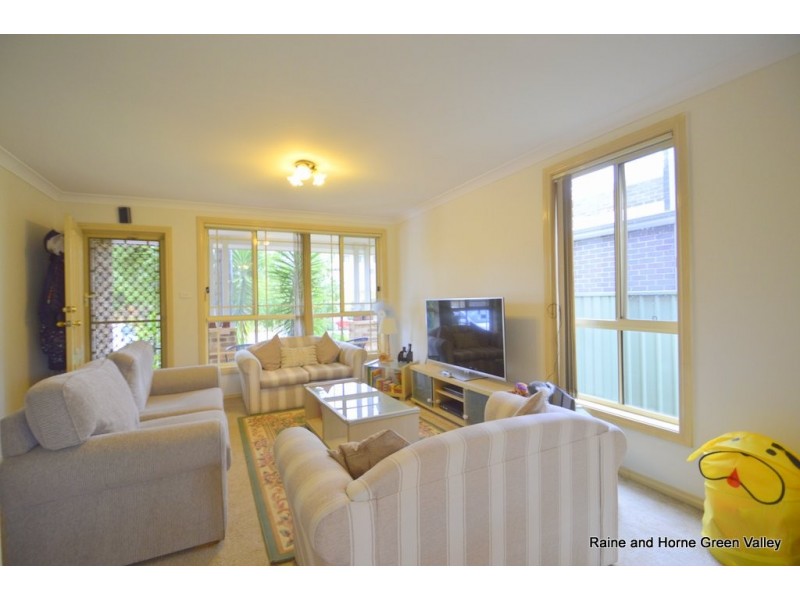 13 Wattle Rd, Casula NSW 2170
