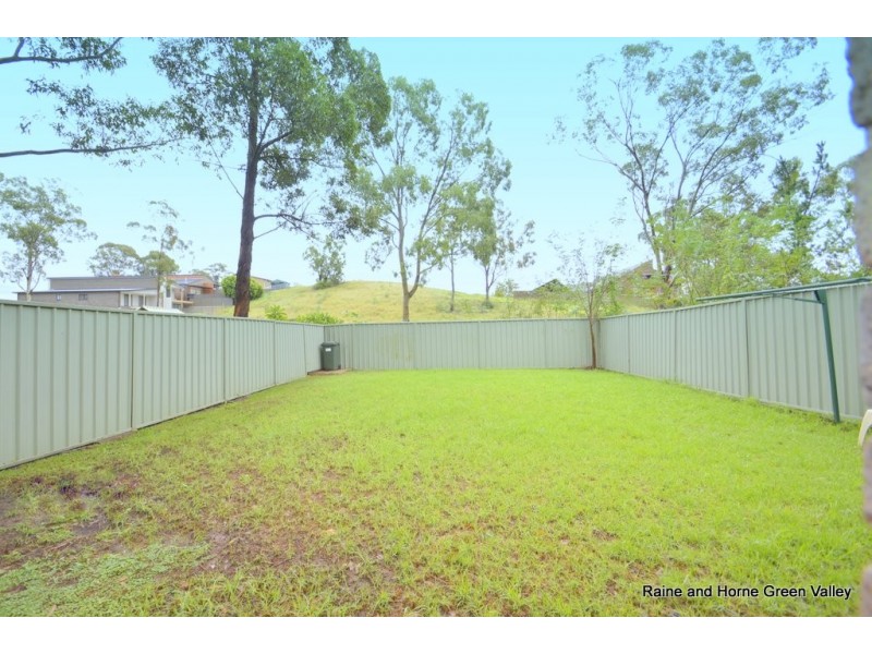 13 Wattle Rd, Casula NSW 2170