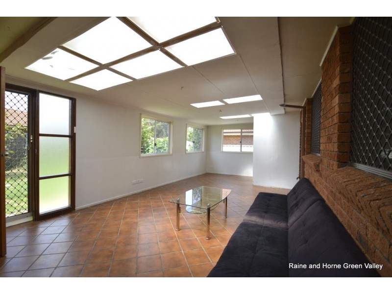 152 Sweethaven Road, Bossley Park NSW 2176