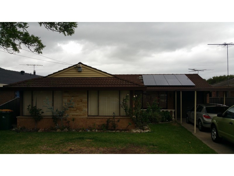 52 Firth Avenue, Green Valley NSW 2168