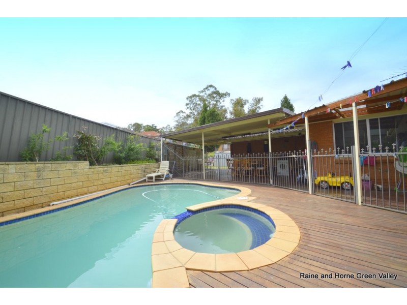 6 Kingfisher Avenue, Hinchinbrook NSW 2168