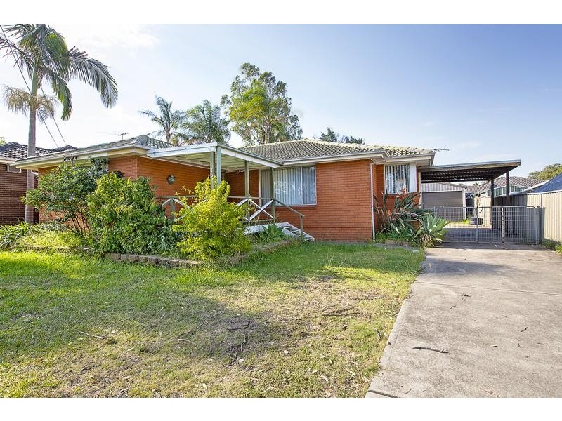 15 Harrow Road, Cambridge Park NSW 2747