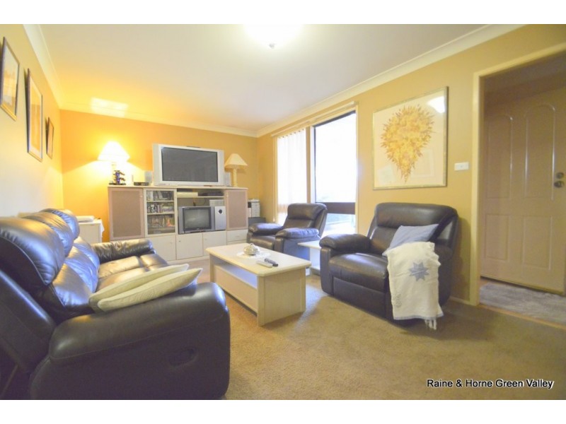 96 Cockatiel Circuit, Green Valley NSW 2168