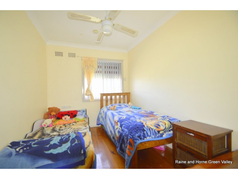 49 Finisterre Avenue, Whalan NSW 2770