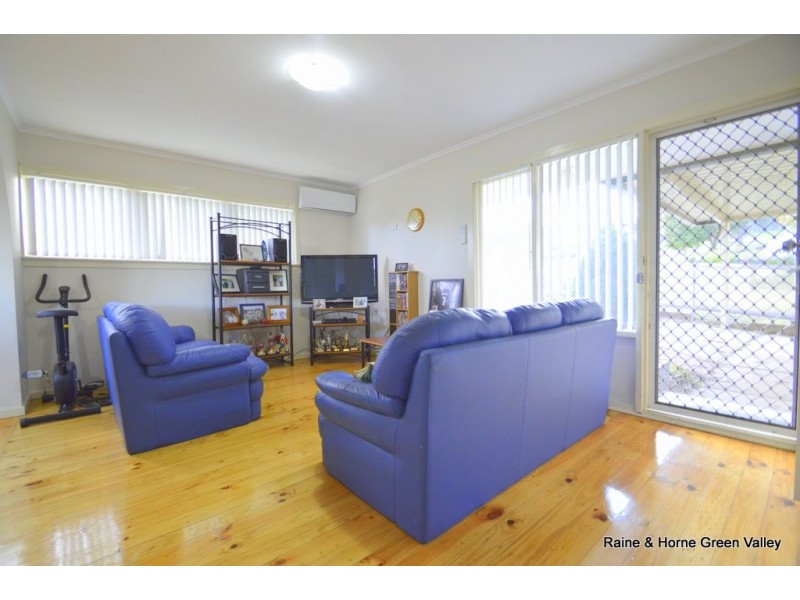 10 Kilmorey Street, Busby NSW 2168