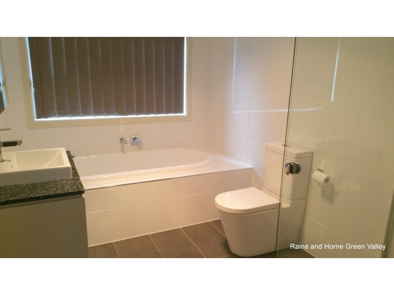 75 Jamboree Avenue, Denham Court NSW 2565