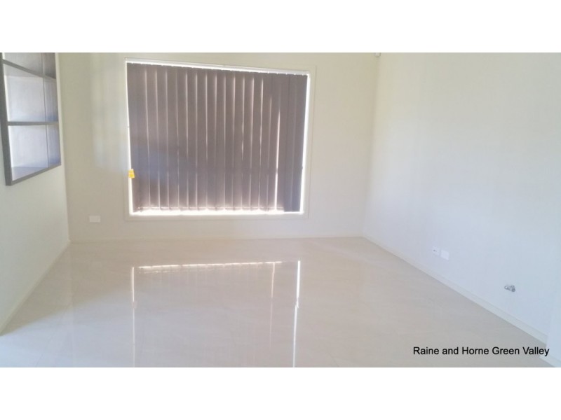 75 Jamboree Avenue, Denham Court NSW 2565