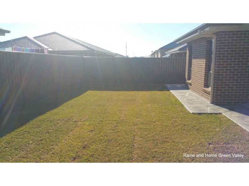 75 Jamboree Avenue, Denham Court NSW 2565