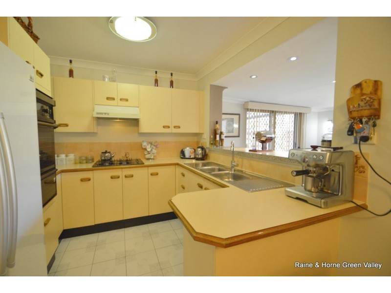 28/30 Devenish Street, Greenfield Park NSW 2176