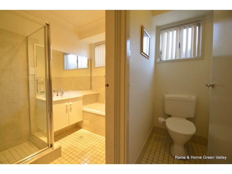 28/30 Devenish Street, Greenfield Park NSW 2176