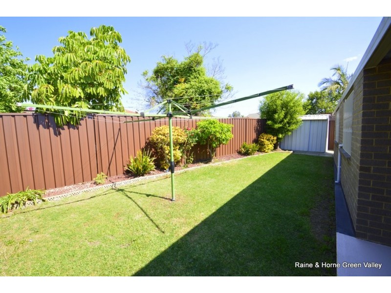 28/30 Devenish Street, Greenfield Park NSW 2176