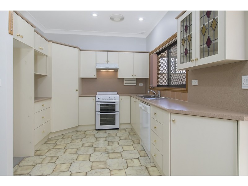 5 Busby Avenue, Edensor Park NSW 2176