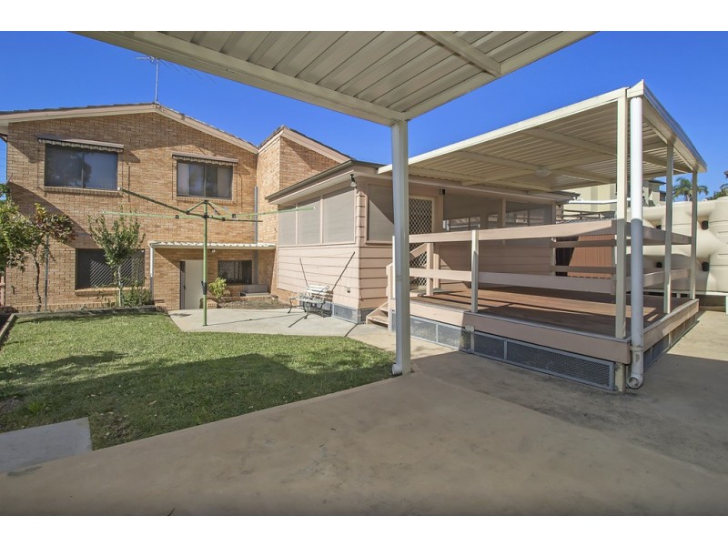 5 Busby Avenue, Edensor Park NSW 2176